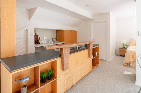 Photo of property in 20 Beere Haven Road, Seatoun, Wellington, 6022