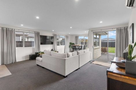 Photo of property in 36 Burnham School Road, Rolleston, 7614