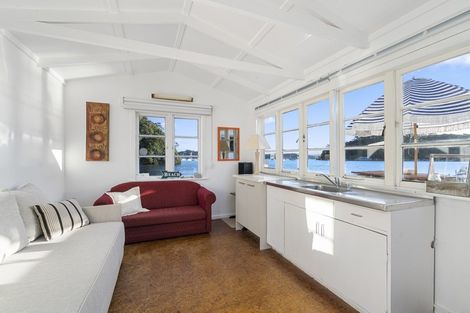 Photo of property in 11 Hope Avenue, Russell, 0202