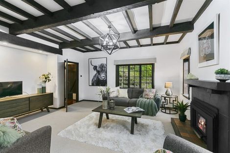 Photo of property in 19 Torwood Road, Khandallah, Wellington, 6035