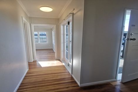 Photo of property in 13 Clendon Avenue, Papatoetoe, Auckland, 2025