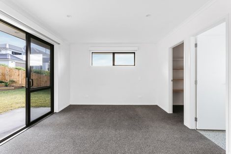 Photo of property in 10 Brendan Close, Omokoroa, 3114