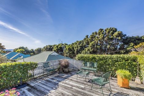 Photo of property in 74 Falkirk Avenue, Seatoun, Wellington, 6022