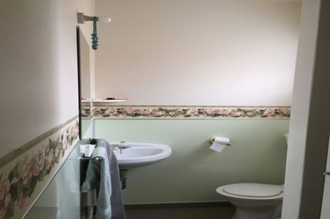 Photo of property in Lynton Lodge, 25 Examiner Street, Nelson, 7010