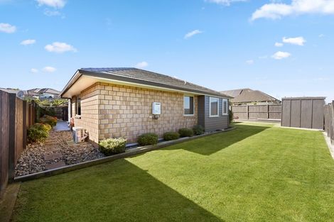 Photo of property in 9 Waikaka Place, Rototuna North, Hamilton, 3210