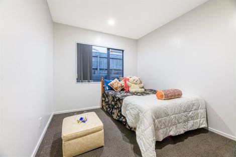 Photo of property in 10 San Pablo Way, Henderson, Auckland, 0612