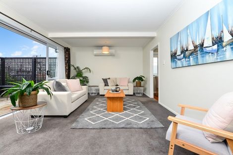 Photo of property in 20 Te Anau Place, Glenview, Hamilton, 3206