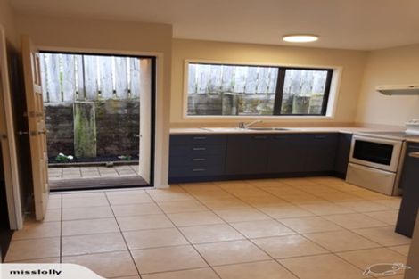 Photo of property in Carwyn Place, 352a/9 Swanson Road, Ranui, Auckland, 0612