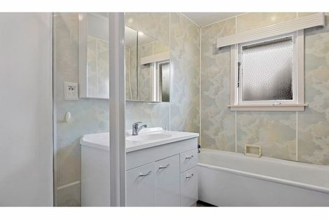 Photo of property in 31 Ravenna Street, Avonhead, Christchurch, 8042