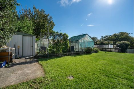 Photo of property in 5 Whakapaki Street, Urenui, 4375