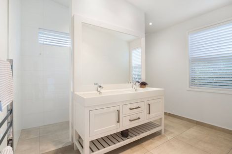 Photo of property in 1 Astelia Lane, Papamoa Beach, Papamoa, 3118