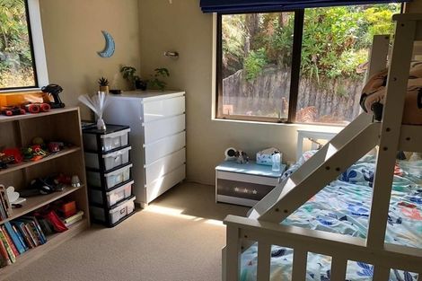 Photo of property in 16 Isobel Street, Acacia Bay, Taupo, 3330