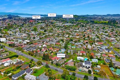 Photo of property in 553 Massey Road, Mangere, Auckland, 2022