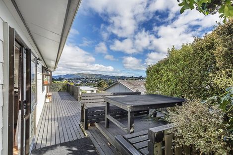 Photo of property in 8 The Bollard, Whitby, Porirua, 5024