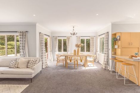 Photo of property in 16 Basil Place, Mount Pleasant, Christchurch, 8081