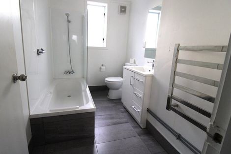 Photo of property in 27 Loyalty Street, Forbury, Dunedin, 9012