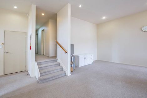 Photo of property in 3 Stroud Place, Henderson, Auckland, 0612