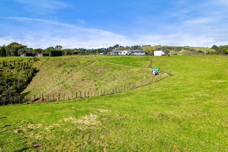 Photo of property in 51 Wilson Road, Urenui, 4375