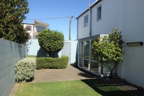 Photo of property in 2/511 Durham Street North, St Albans, Christchurch, 8014