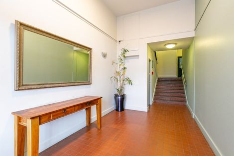 Photo of property in Endeavour Apartments, 8/125 Thorndon Quay, Pipitea, Wellington, 6011