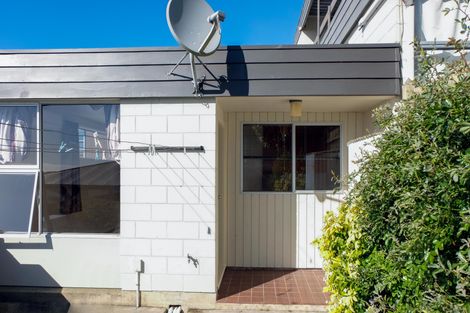 Photo of property in 2 Warren Street, Oamaru, 9400