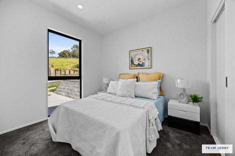 Photo of property in 42 Oopunga Road, Pukekohe, 2120