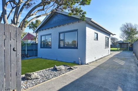 Photo of property in 16 Falcon Street, New Brighton, Christchurch, 8061