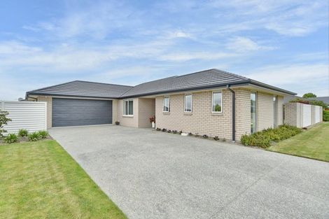 Photo of property in 11 Mulberry Street, Rangiora, 7400