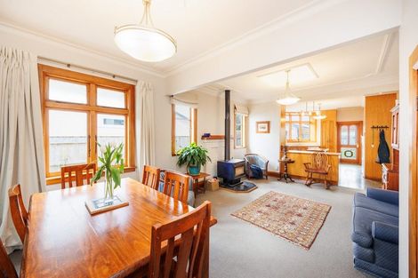 Photo of property in 15 Miro Street, Takaro, Palmerston North, 4410