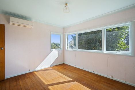 Photo of property in 2/17 Kent Street, Waiuku, 2123