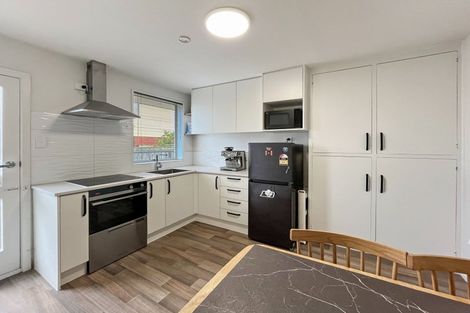 Photo of property in 2/171 Clarence Street, Riccarton, Christchurch, 8011