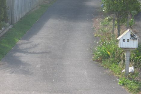Photo of property in 1/19a Heathglen Place, Bayview, Auckland, 0629