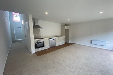 Photo of property in 17 Owens Place, Mount Maunganui, 3116