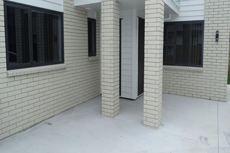 Photo of property in 8b Cambridge Road, Manurewa, Auckland, 2102