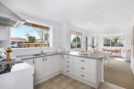 Photo of property in 1/59 Hatton Road, Orewa, 0931