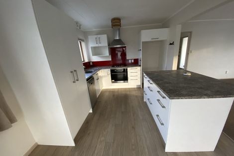 Photo of property in 8/8a Featherston Street, Levin, 5510
