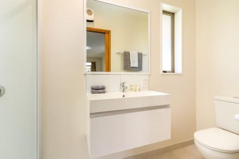 Photo of property in 12 Beckford Road, Saint Martins, Christchurch, 8022