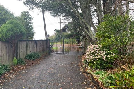 Photo of property in 16 Sinton Road, Hobsonville, Auckland, 0618