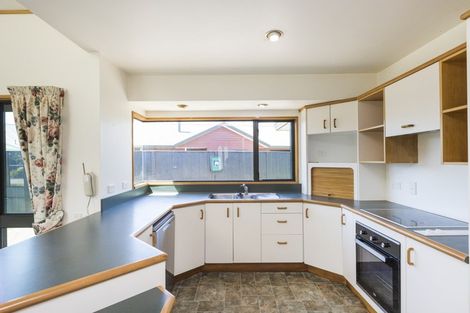 Photo of property in 16 Tudor Grove, Feilding, 4702