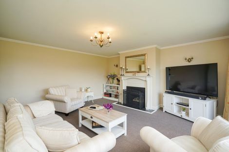 Photo of property in 38b Winton Lorneville Highway, Winton, 9781
