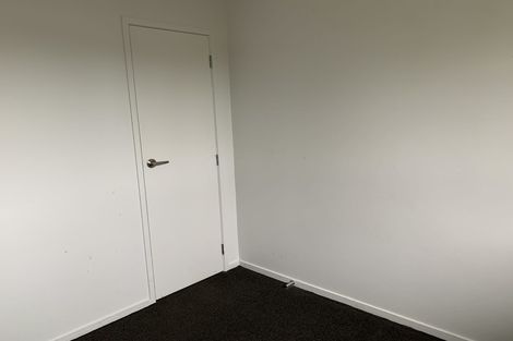 Photo of property in 1/11 Ballater Place, Highland Park, Auckland, 2010