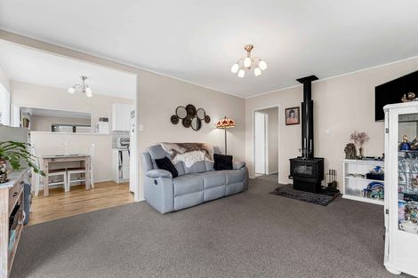 Photo of property in 9 Le Havre Place, Takanini, 2112