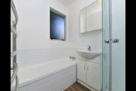 Photo of property in 35 Purcell Place, Melville, Hamilton, 3206