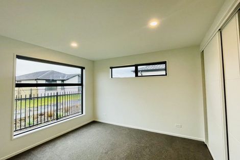 Photo of property in 7 Oakvale Lane, Halswell, Christchurch, 8025
