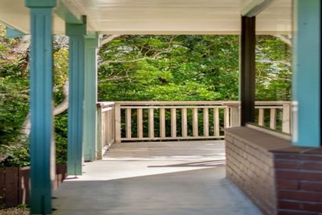 Photo of property in 5 Thatcher Crescent, Crofton Downs, Wellington, 6035