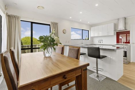 Photo of property in 12b Cathie Place, Karori, Wellington, 6012