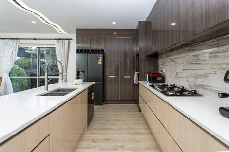 Photo of property in 97a Sunrise Avenue, Murrays Bay, Auckland, 0630