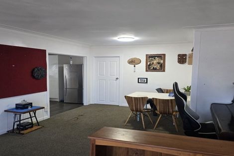 Photo of property in 11b Sturdee Road, Manurewa, Auckland, 2102