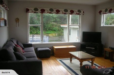 Photo of property in 25 Gordon Road, Plimmerton, Porirua, 5026