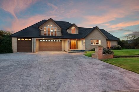 Photo of property in 9 Stonebridge Way, Prebbleton, 7604